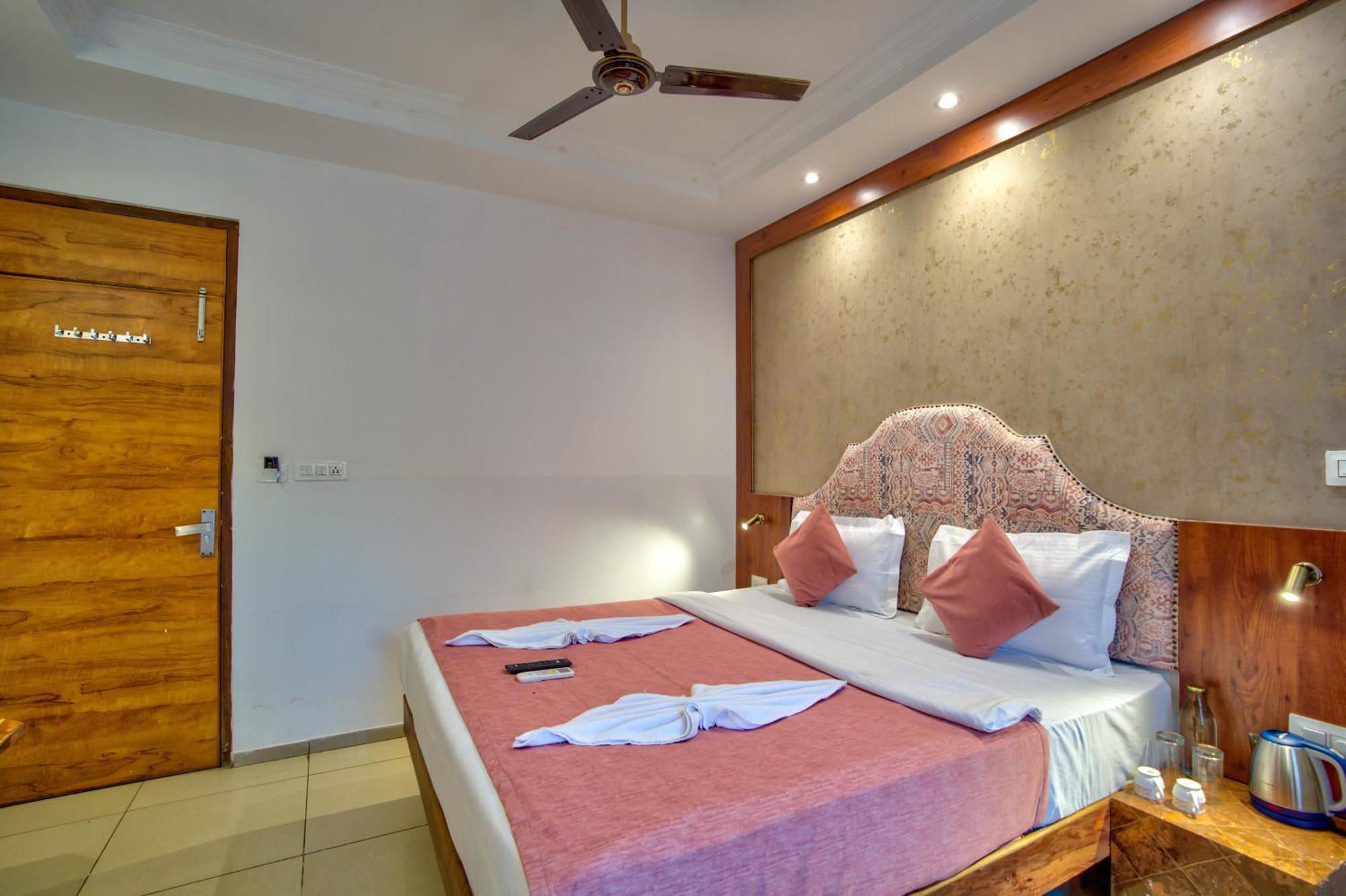 Hotel Sea Sapphire ,קלנגוטה מראה חיצוני תמונה