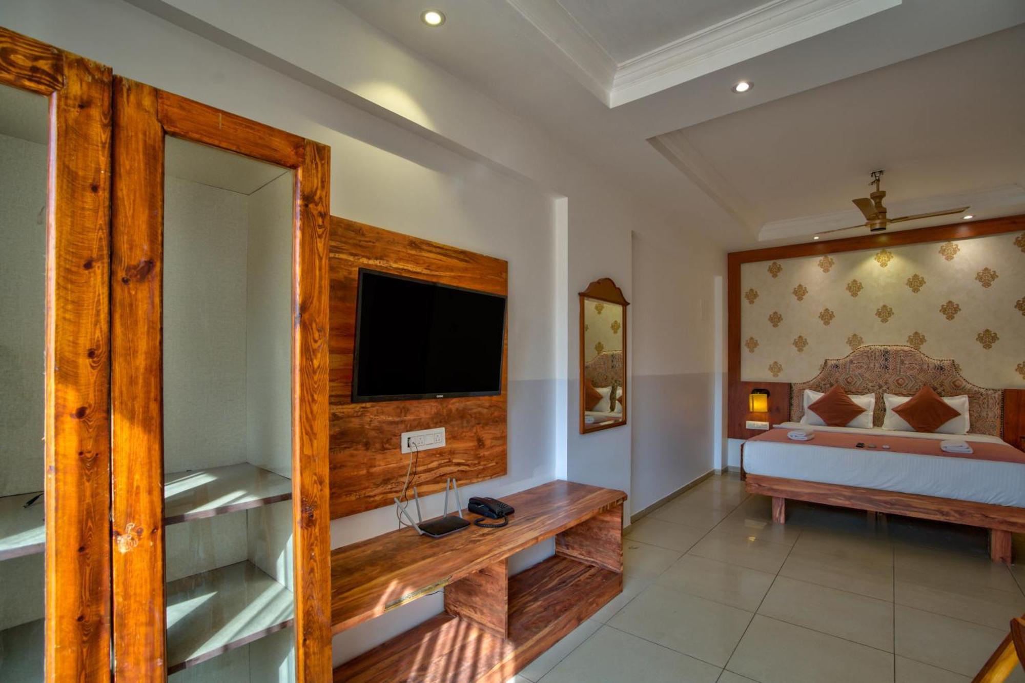 Hotel Sea Sapphire ,קלנגוטה מראה חיצוני תמונה